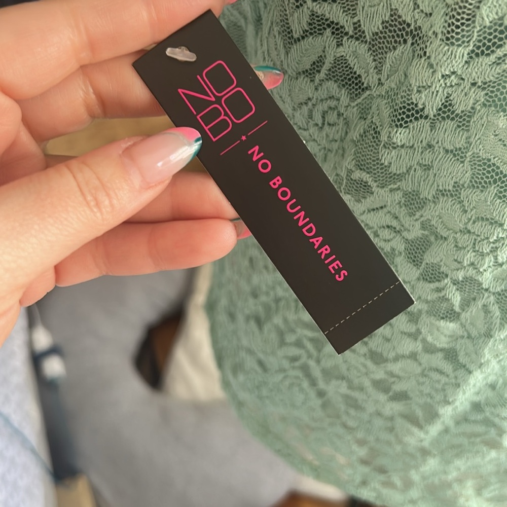 No Boundaries Mint Green Lace Top - XXL NWT - Picture 4 of 6